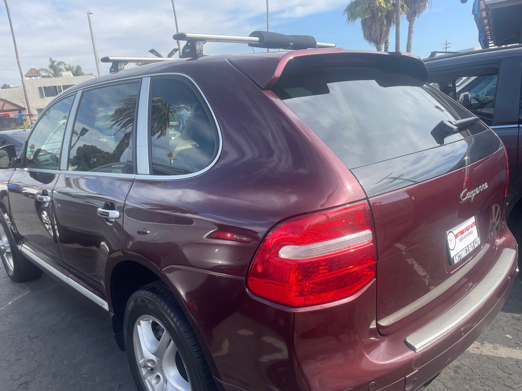 2008 Porsche Cayenne Image 3