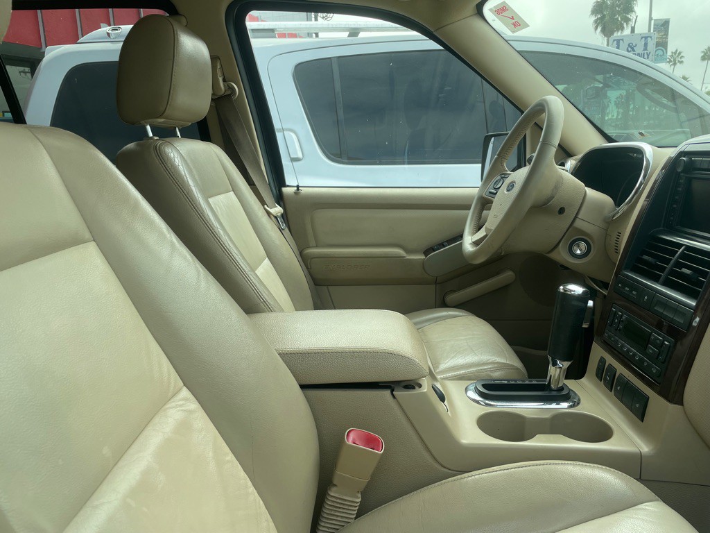2006 Ford Explorer Image 3