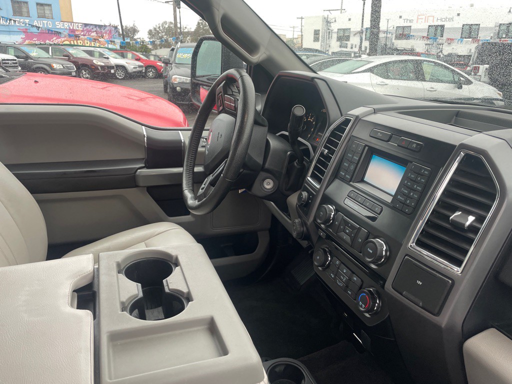 2016 Ford F-150 Image 19