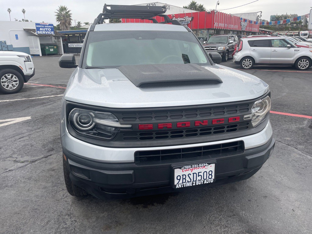 2021 Ford Bronco Image 3