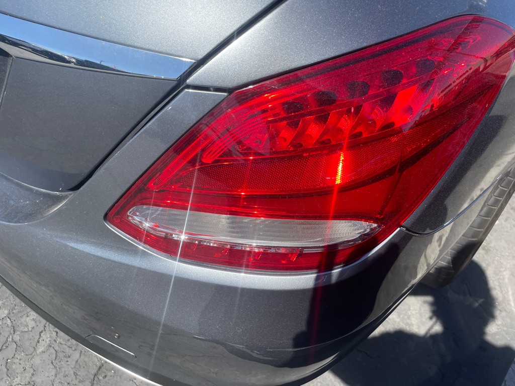 2017 Mercedes-Benz C-Class Image 12