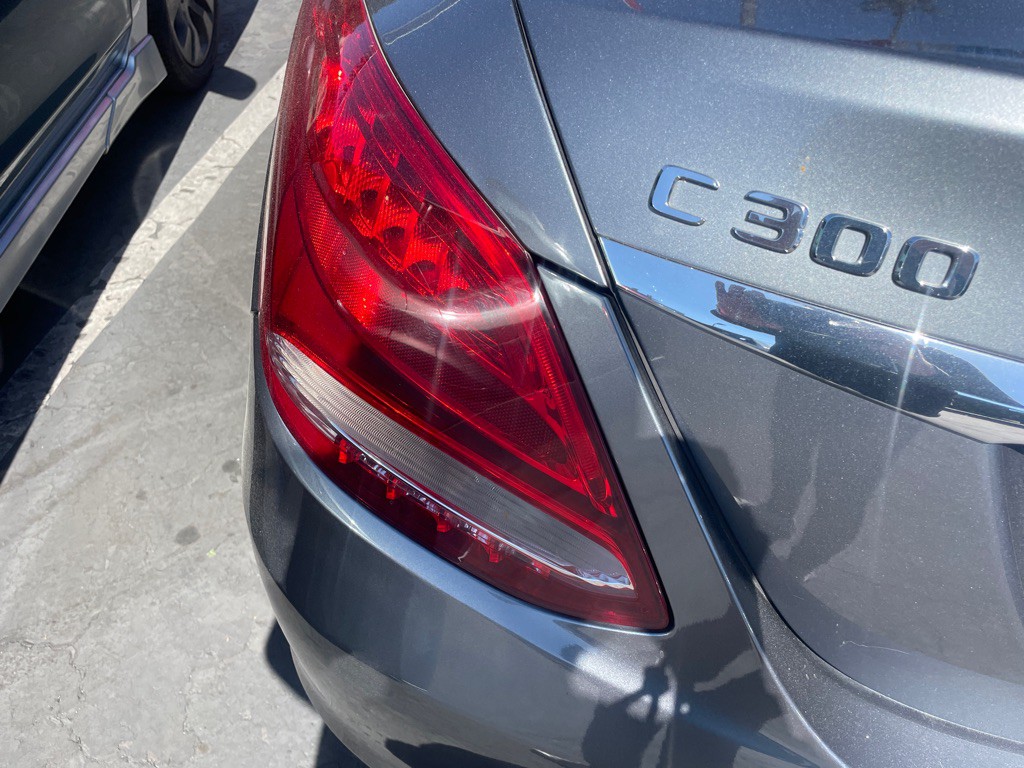 2017 Mercedes-Benz C-Class Image 13