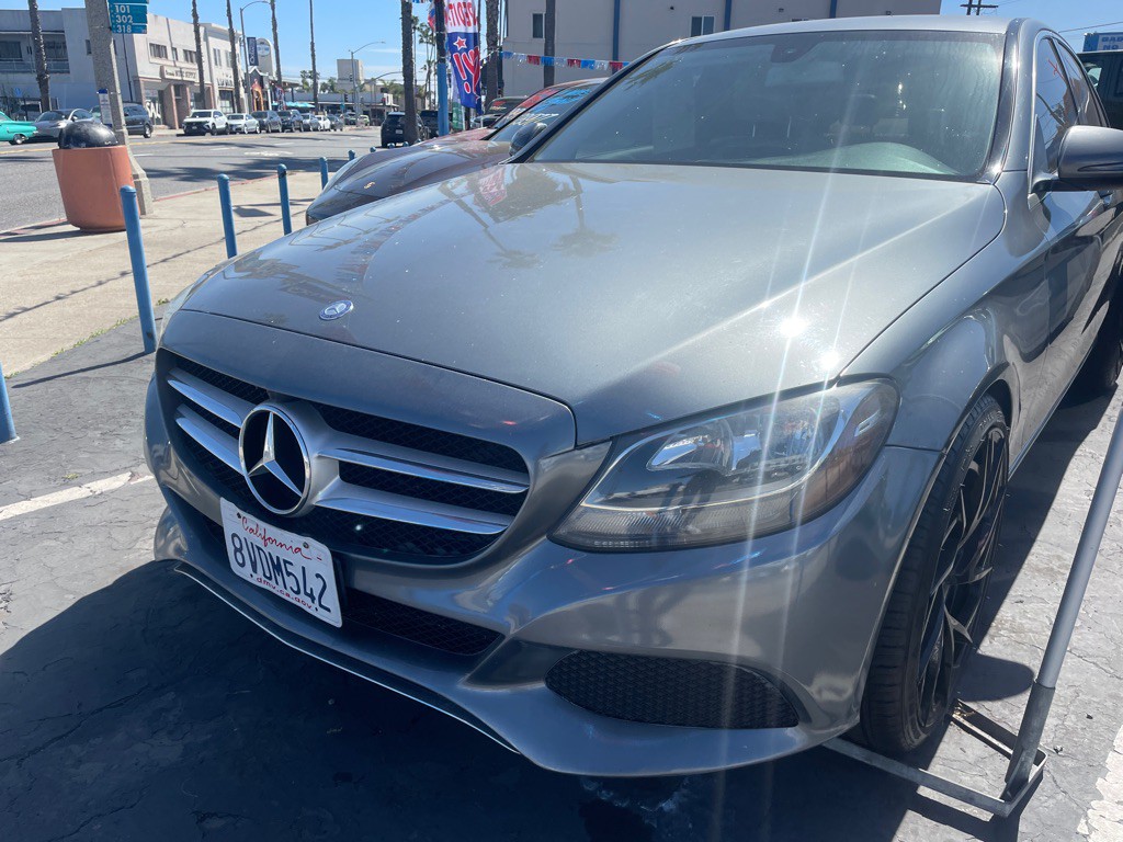 2017 Mercedes-Benz C-Class Image 20