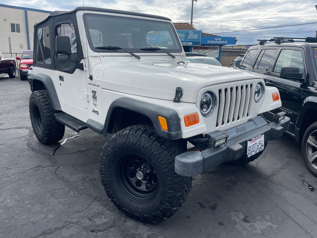 2000 Jeep Wrangler Image 1