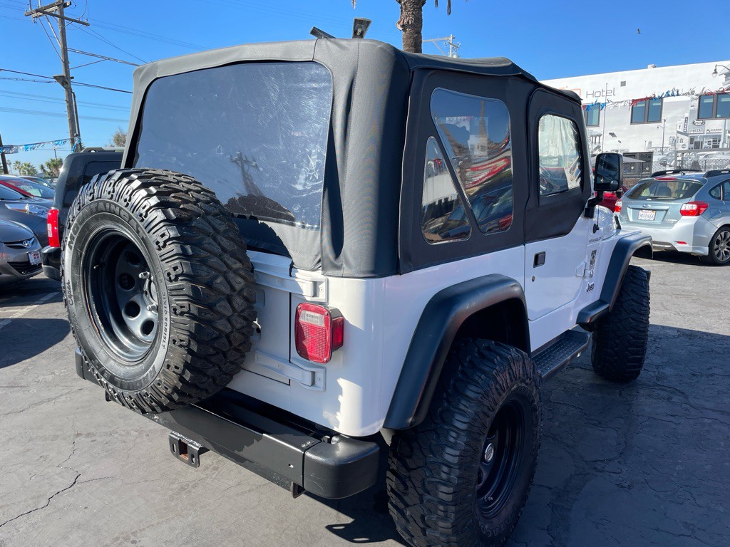 2000 Jeep Wrangler Image 20