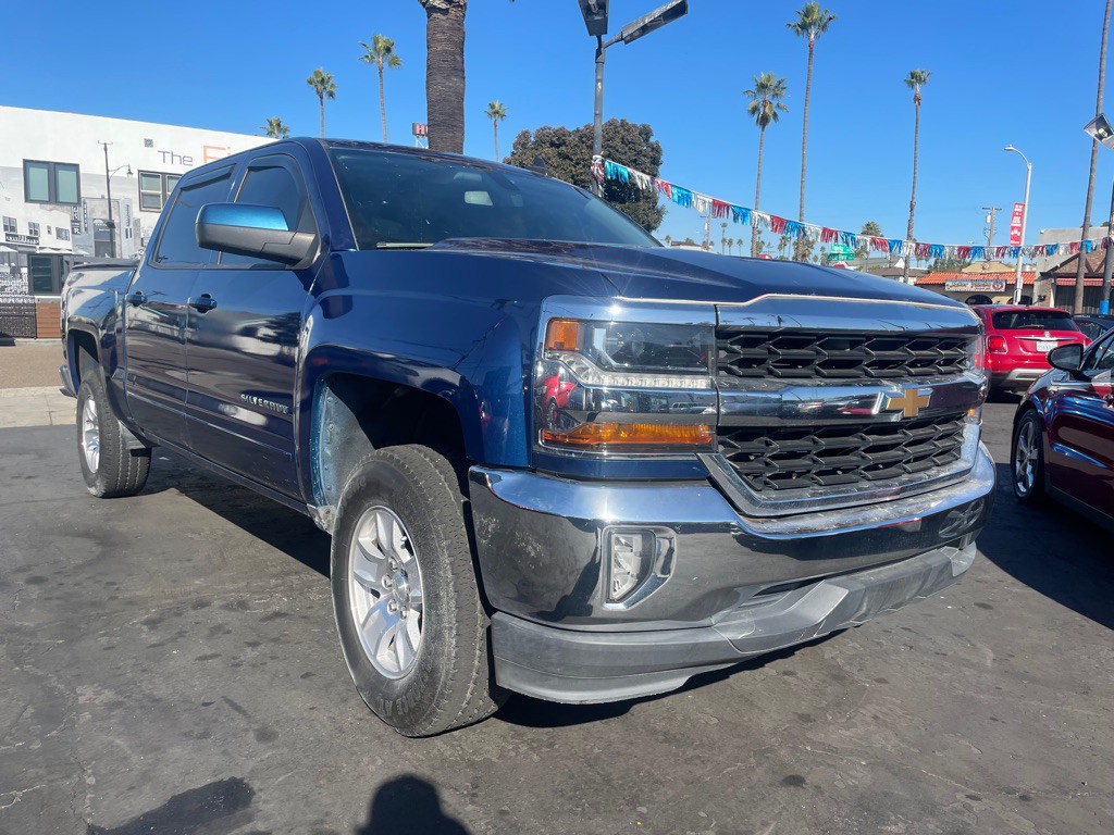 2017 Chevrolet Silverado 1500 Image 1