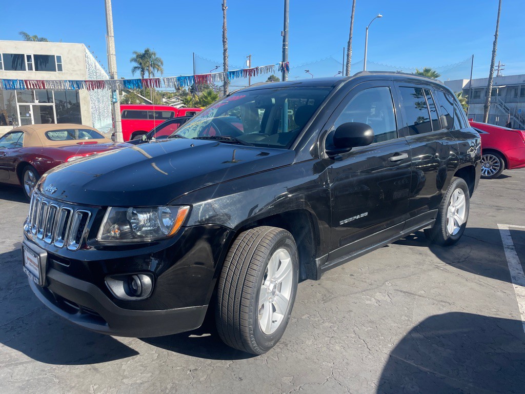 2016 Jeep Compass Image 2