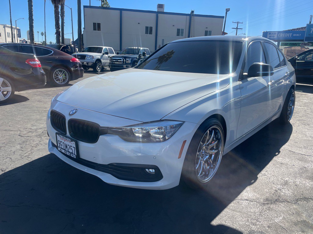 2017 BMW 3 Series Image 3