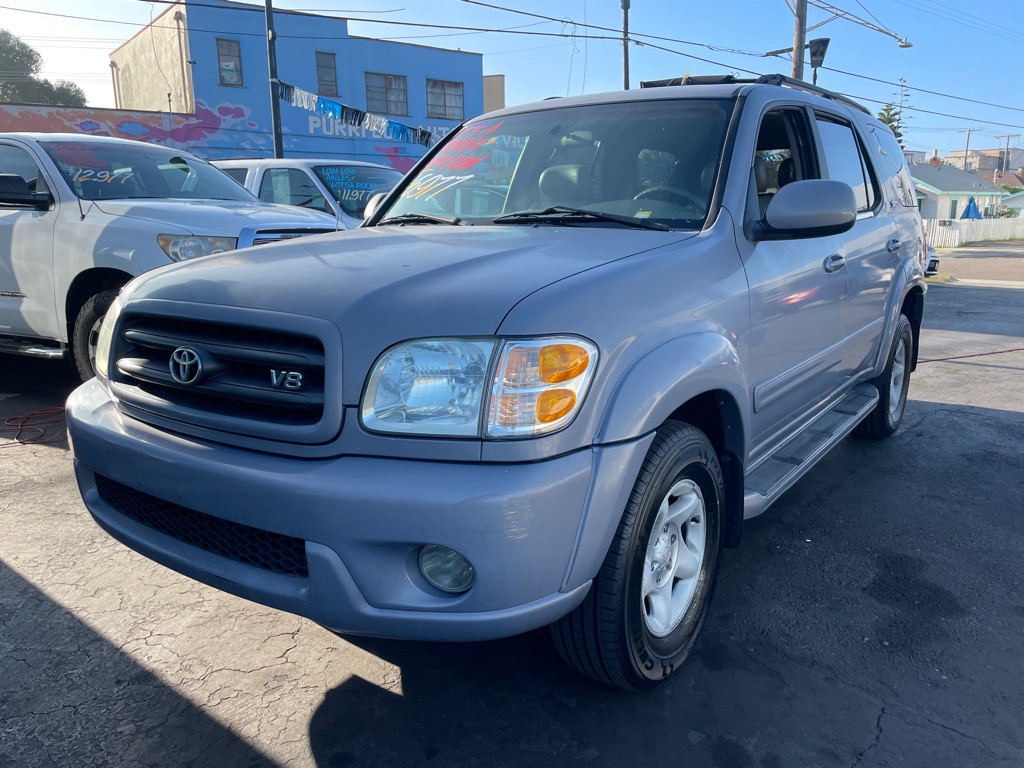 2002 Toyota Sequoia Image 3