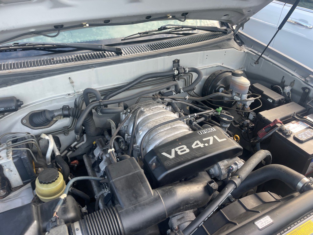 2002 Toyota Sequoia Image 12