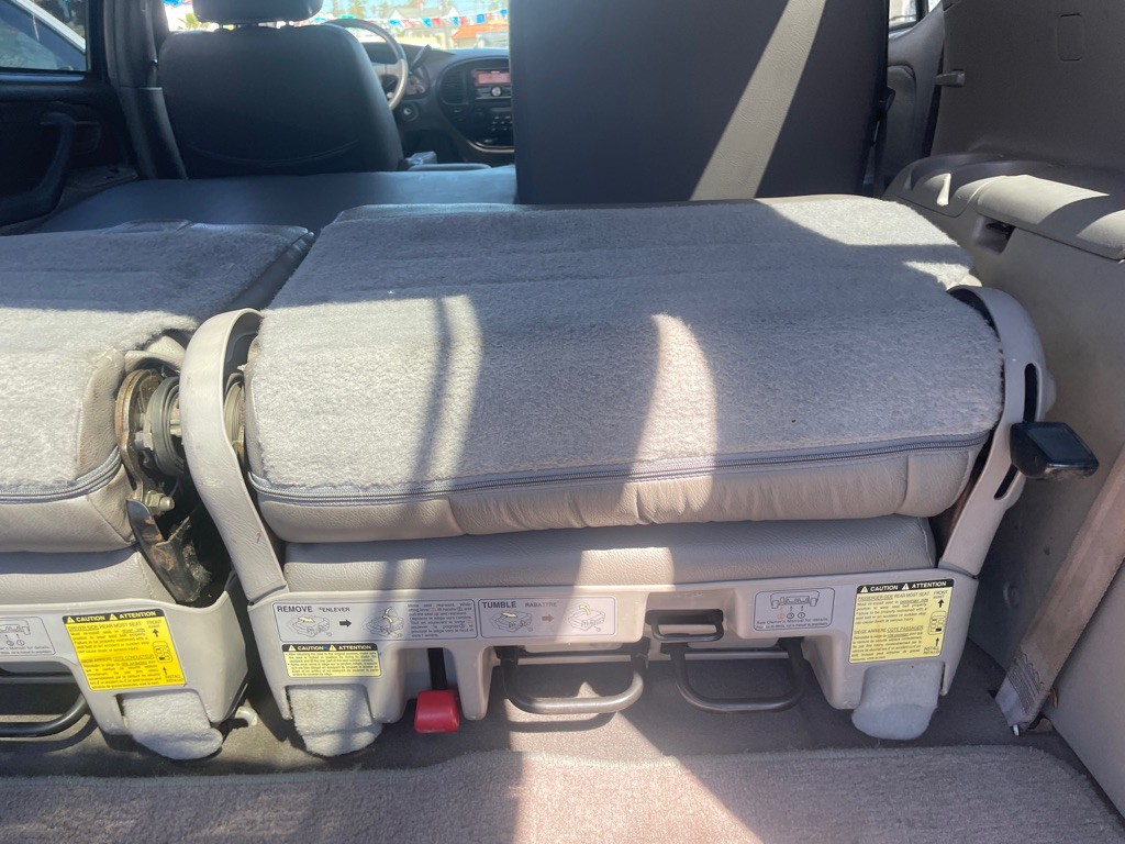 2002 Toyota Sequoia Image 51
