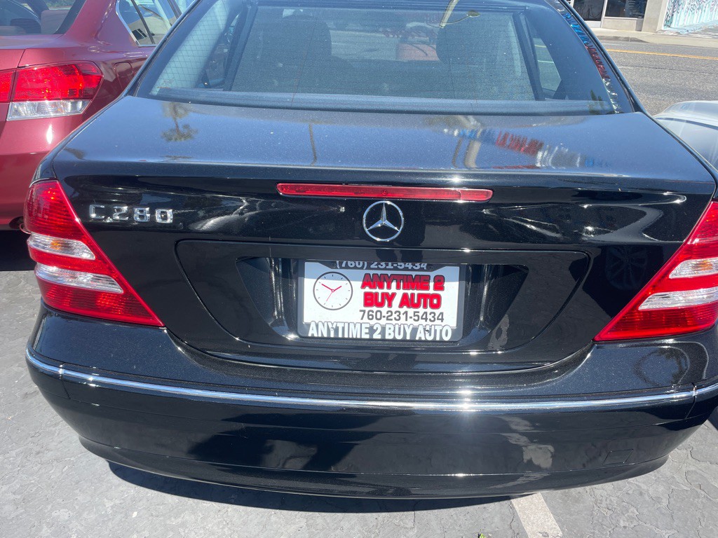 2007 Mercedes-Benz C-Class Image 16