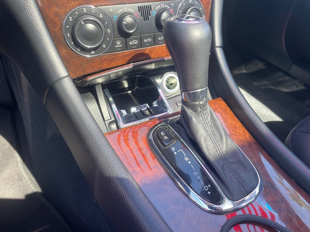 2007 Mercedes-Benz C-Class Image 36