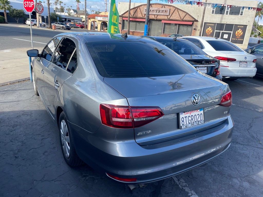 2016 Volkswagen Jetta Image 17