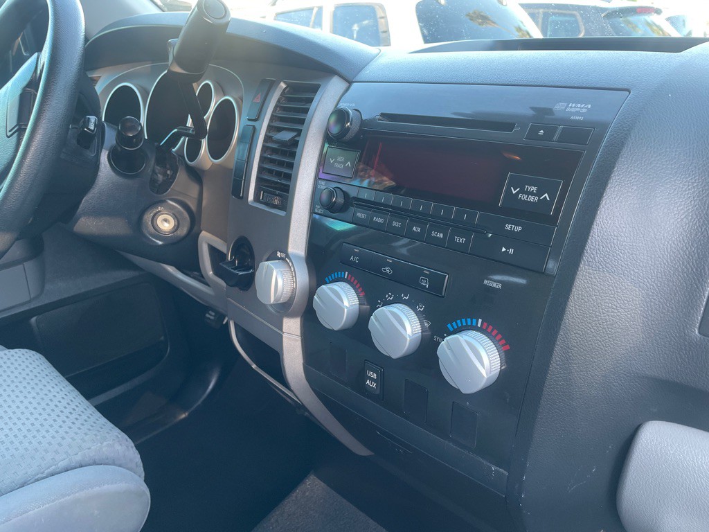 2012 Toyota Tundra Image 11