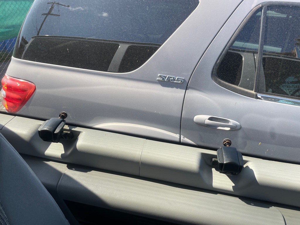 2005 Ford Econoline Image 35