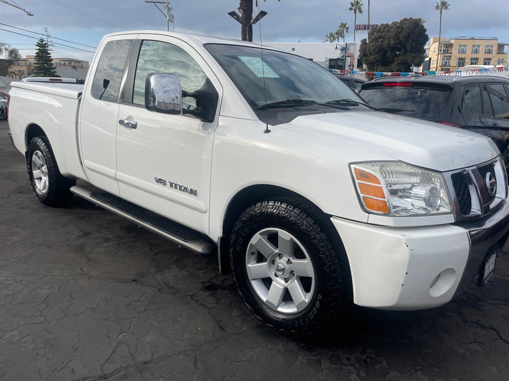 2006 Nissan Titan Image 12