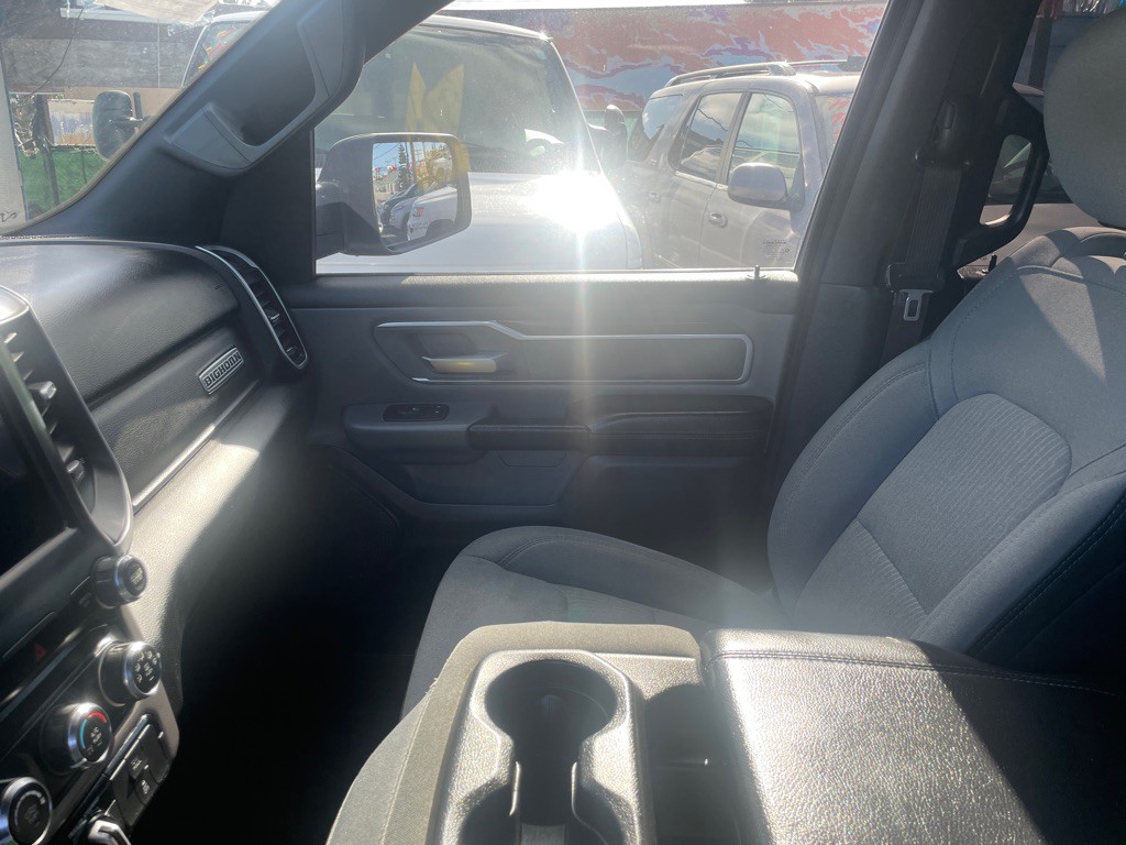 2021 RAM 1500 Image 9