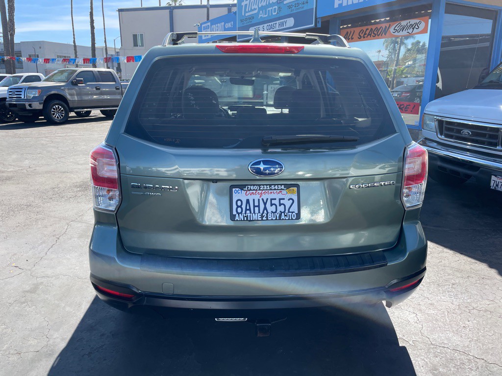 2018 Subaru Forester Image 5
