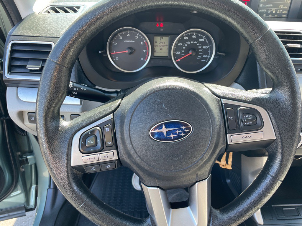 2018 Subaru Forester Image 19