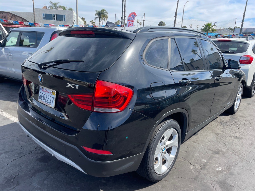 2015 BMW X1 Image 4