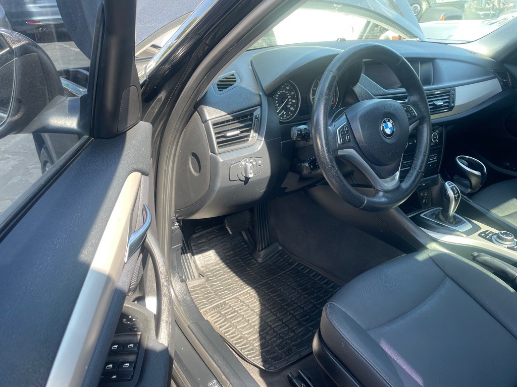 2015 BMW X1 Image 13