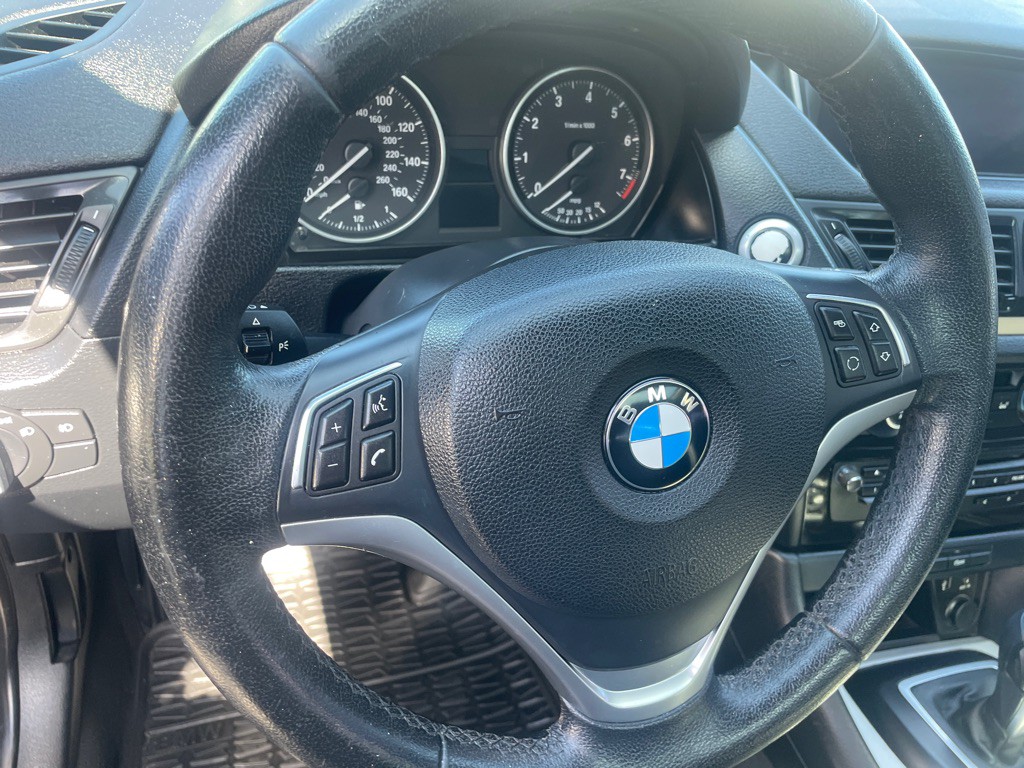 2015 BMW X1 Image 16