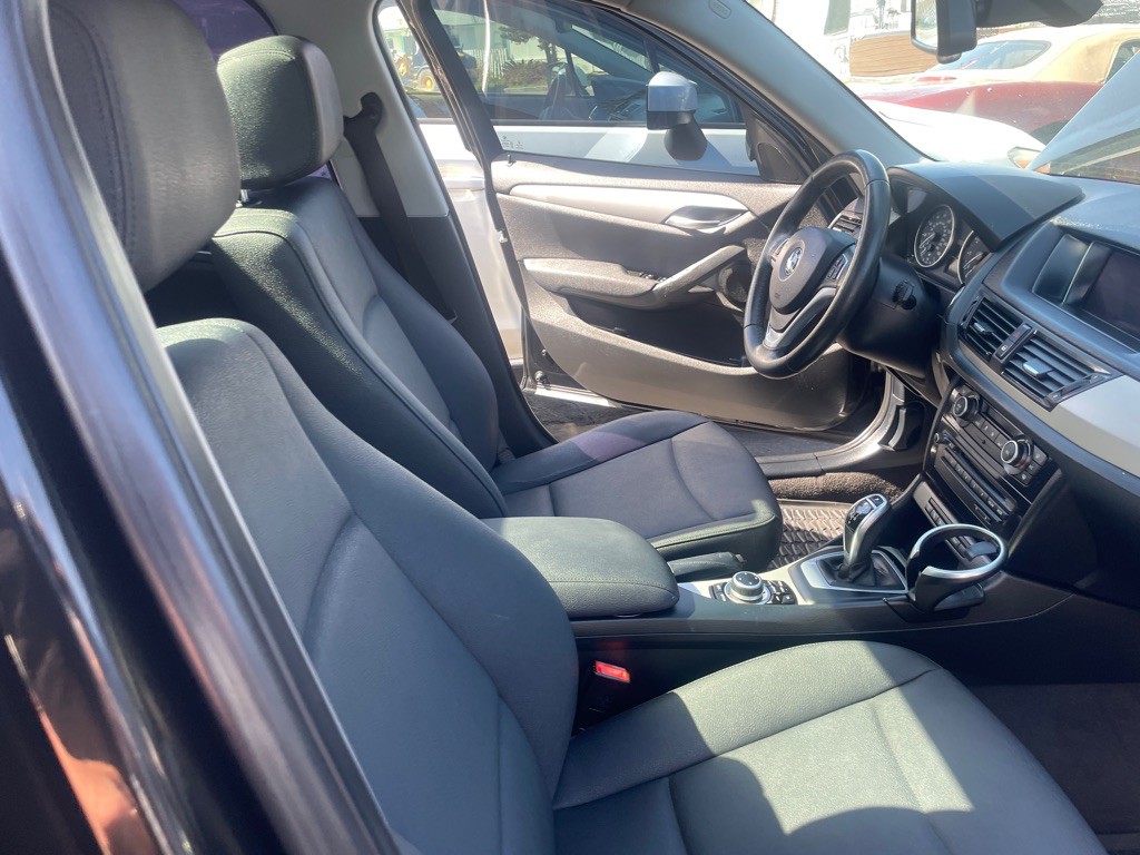 2015 BMW X1 Image 25