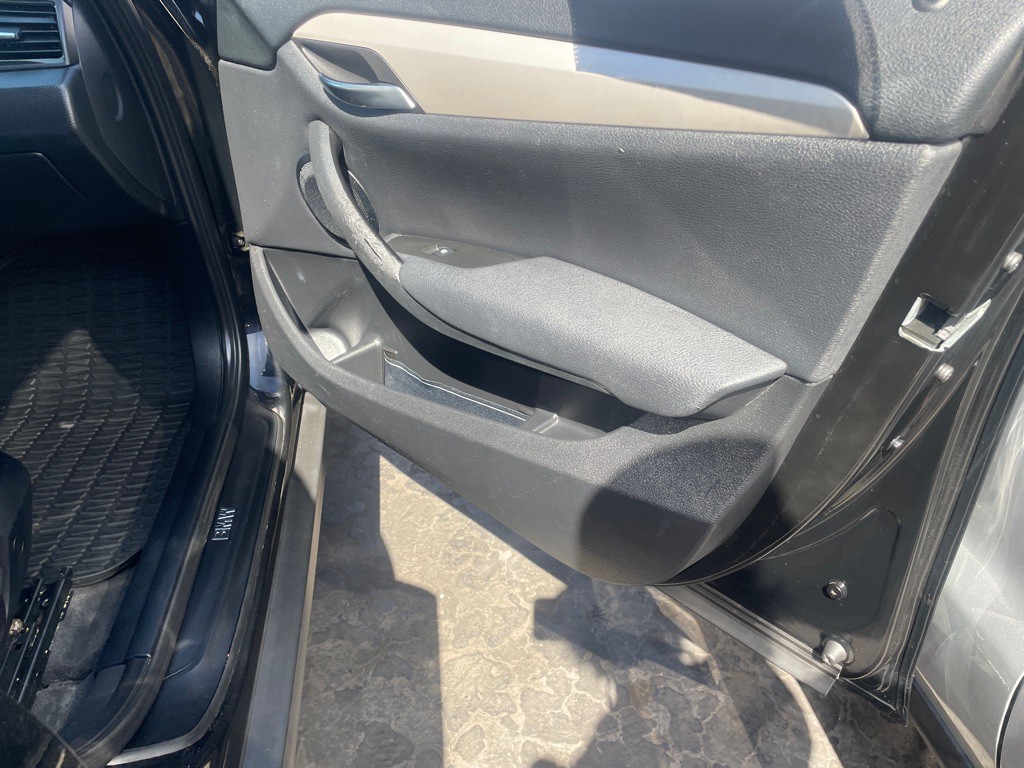 2015 BMW X1 Image 29