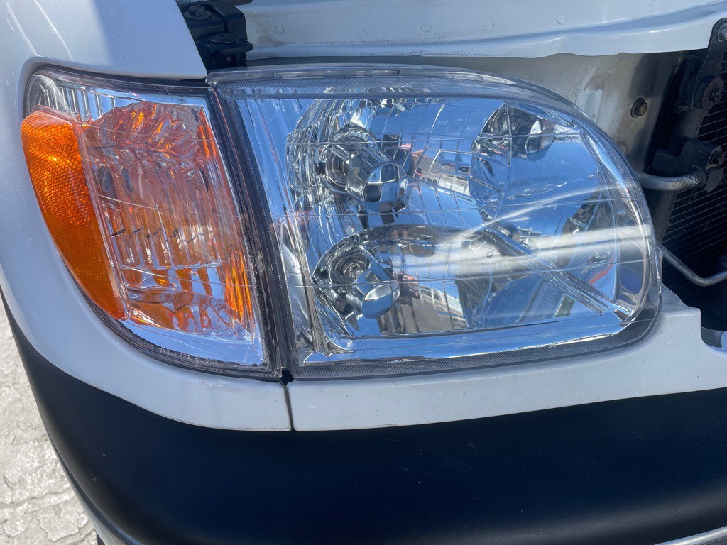 2000 Toyota Tundra Image 5