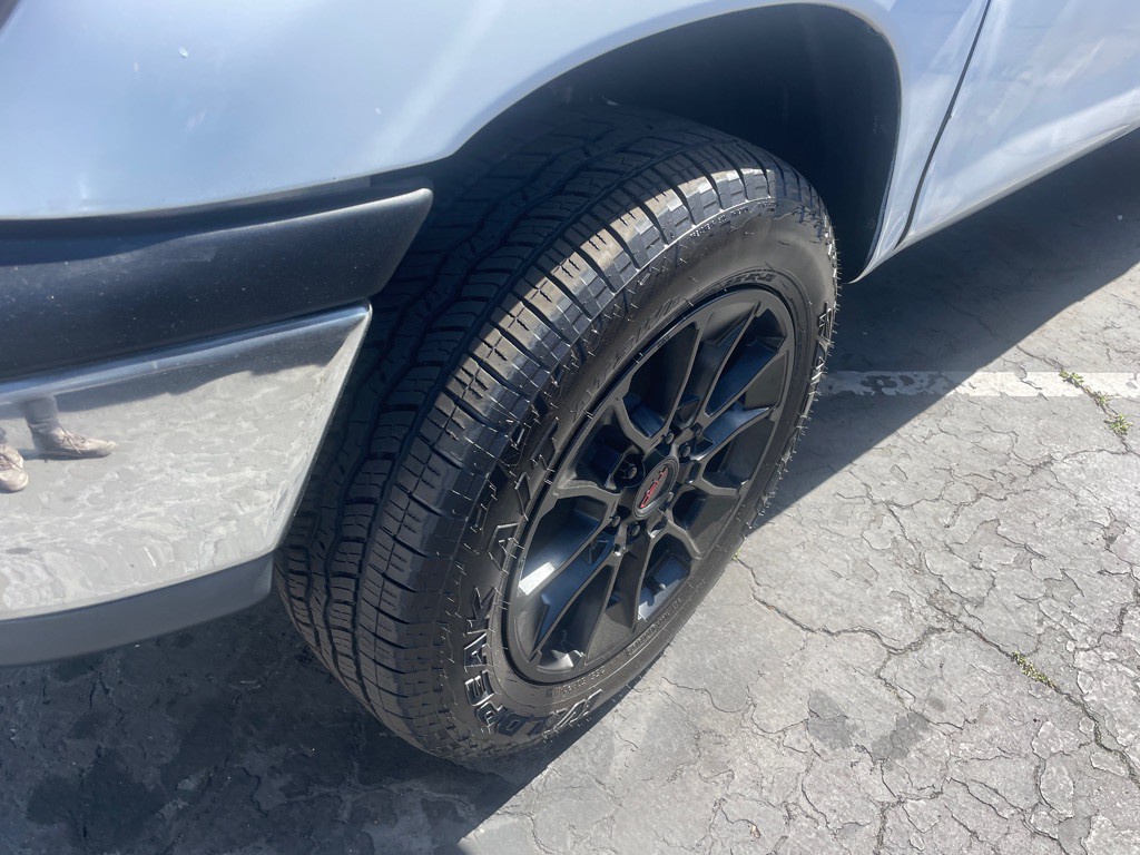 2000 Toyota Tundra Image 7