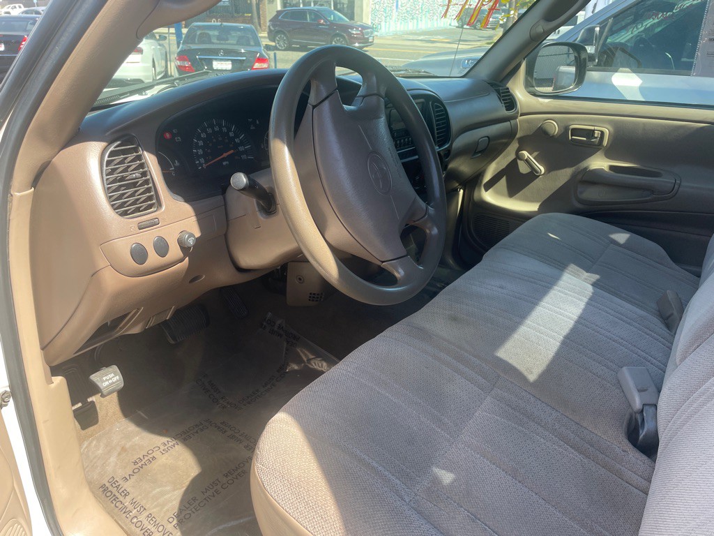 2000 Toyota Tundra Image 14