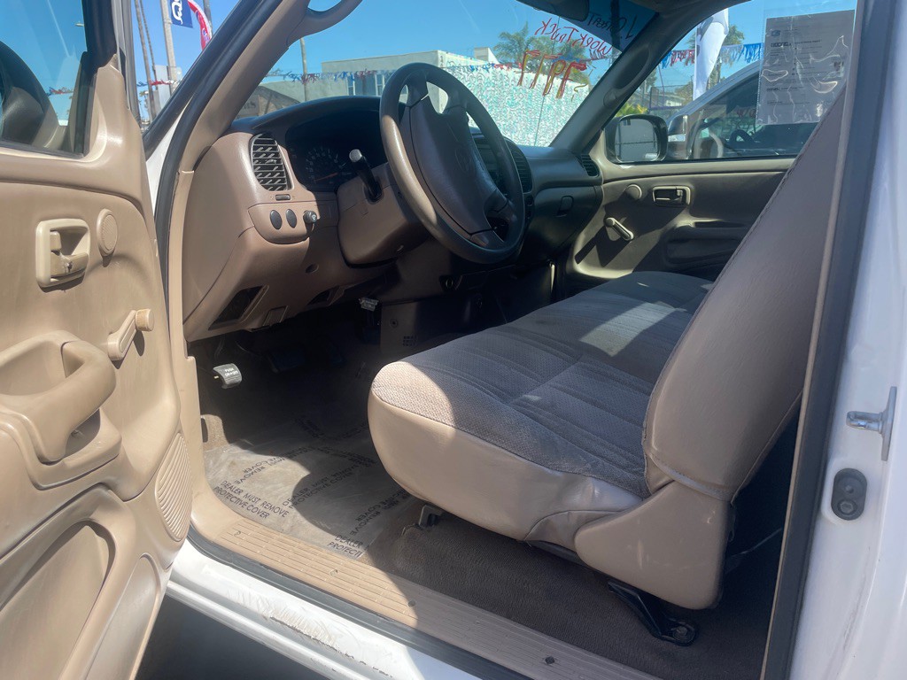 2000 Toyota Tundra Image 19