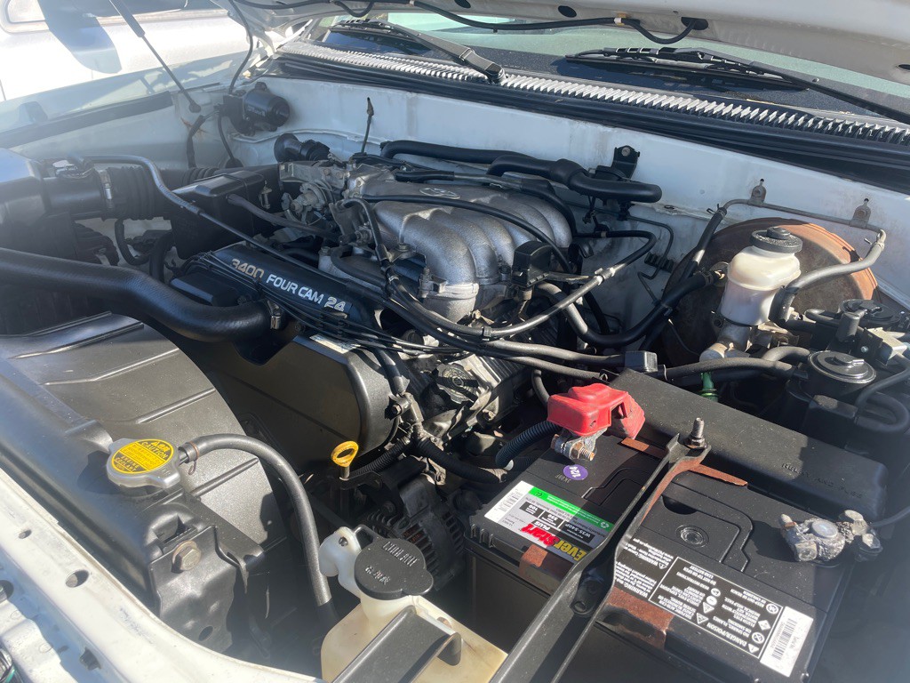 2000 Toyota Tundra Image 23