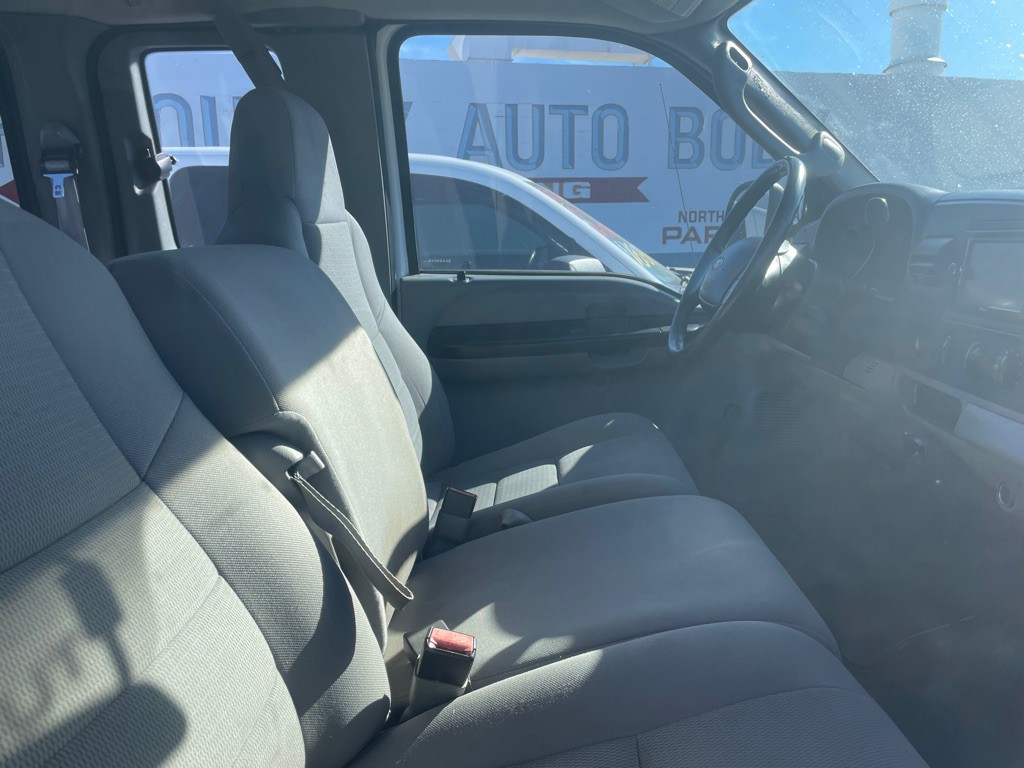 2005 Ford F-250 Image 4