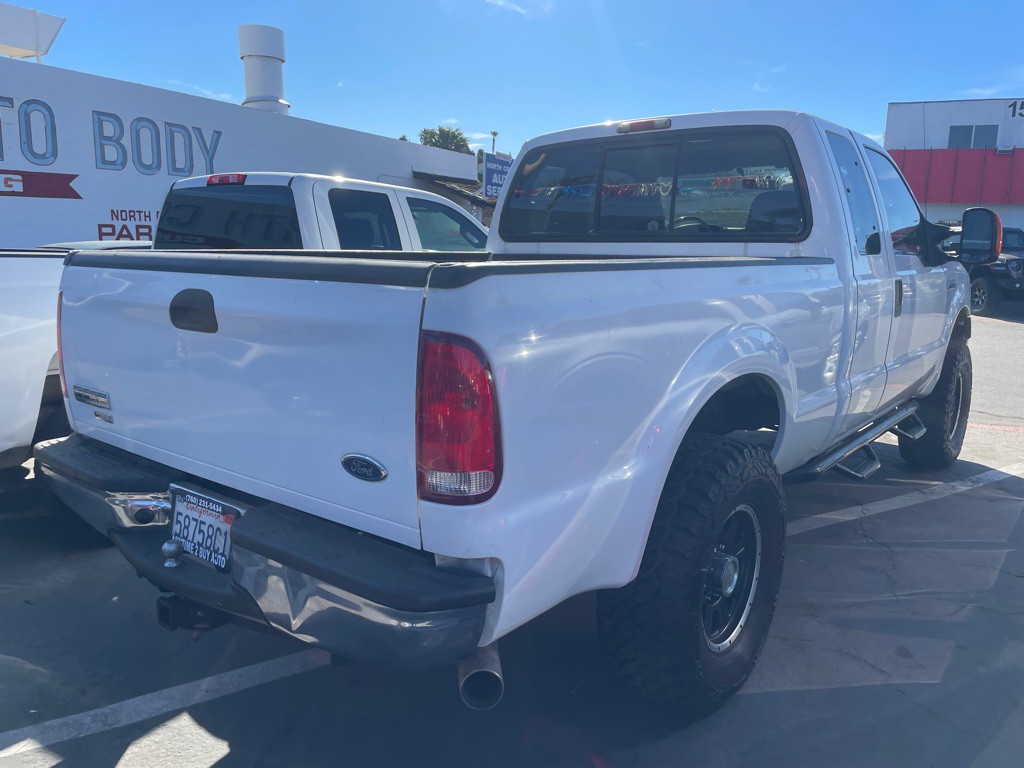 2005 Ford F-250 Image 5