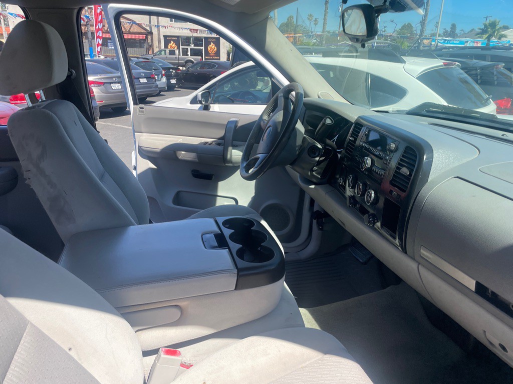 2009 GMC Sierra Image 4