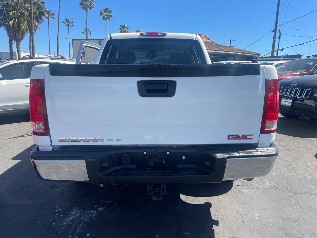 2009 GMC Sierra Image 8