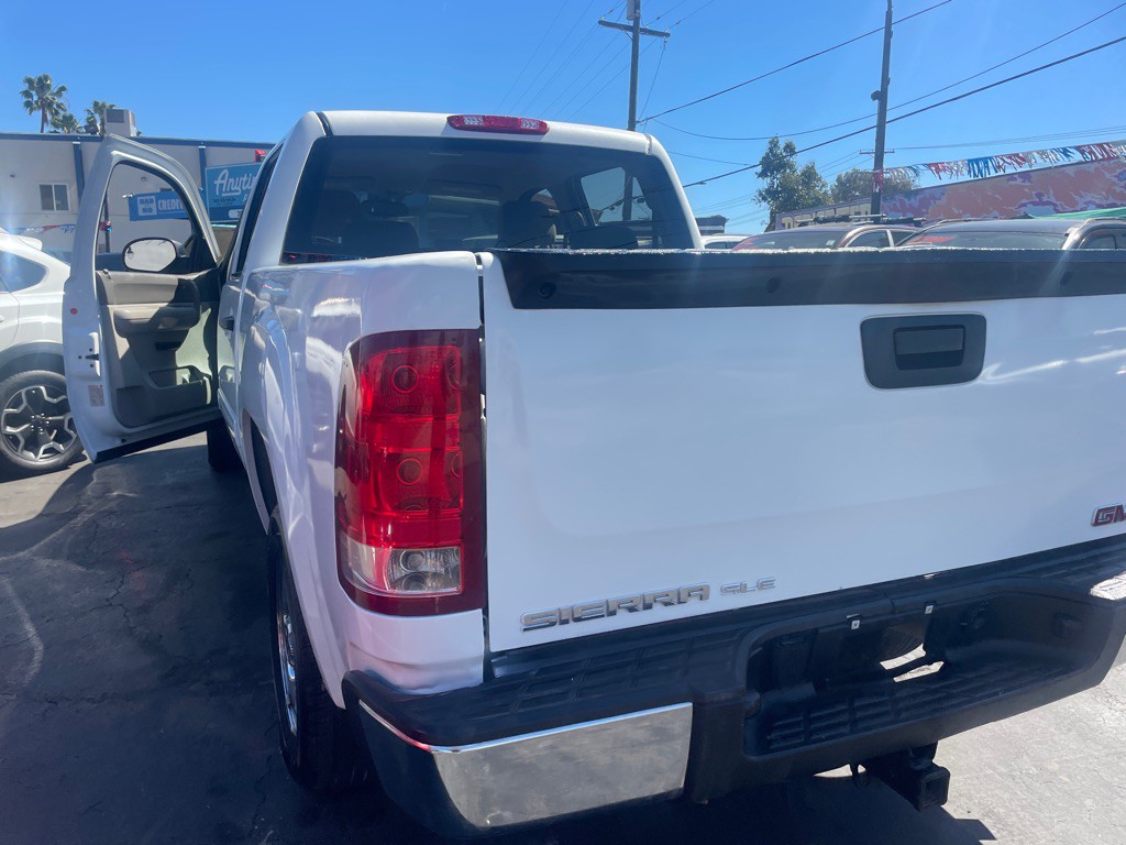 2009 GMC Sierra Image 9