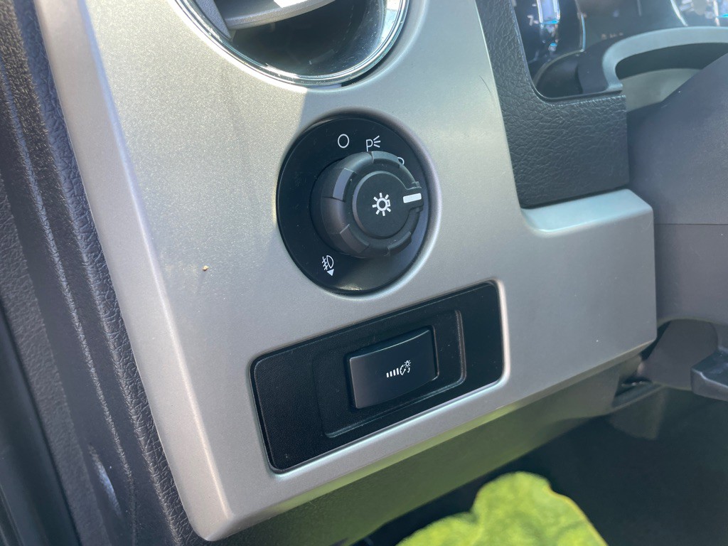 2011 Ford F-150 Image 9