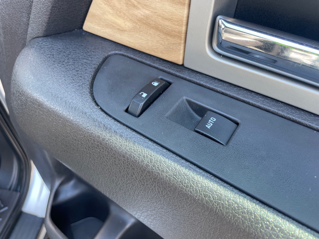 2011 Ford F-150 Image 10