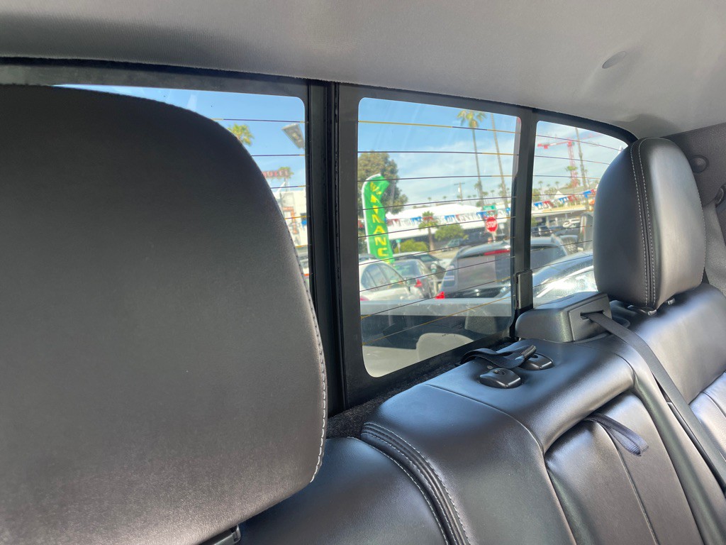 2011 Ford F-150 Image 28