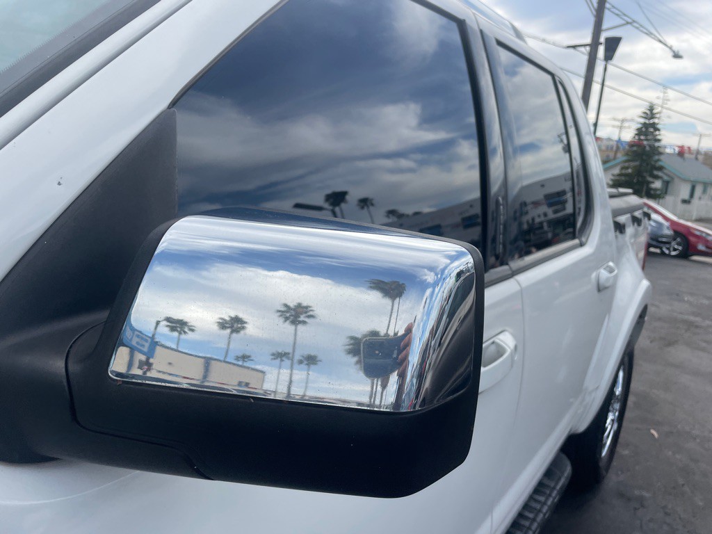 2008 Ford Explorer Image 11