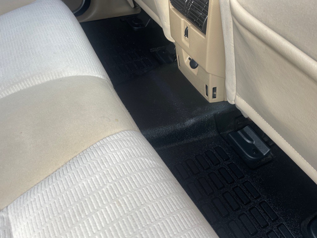 2008 Ford Explorer Image 23