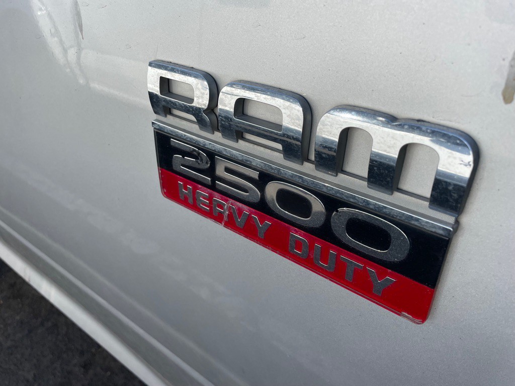 2012 Dodge Ram 2500 Image 2