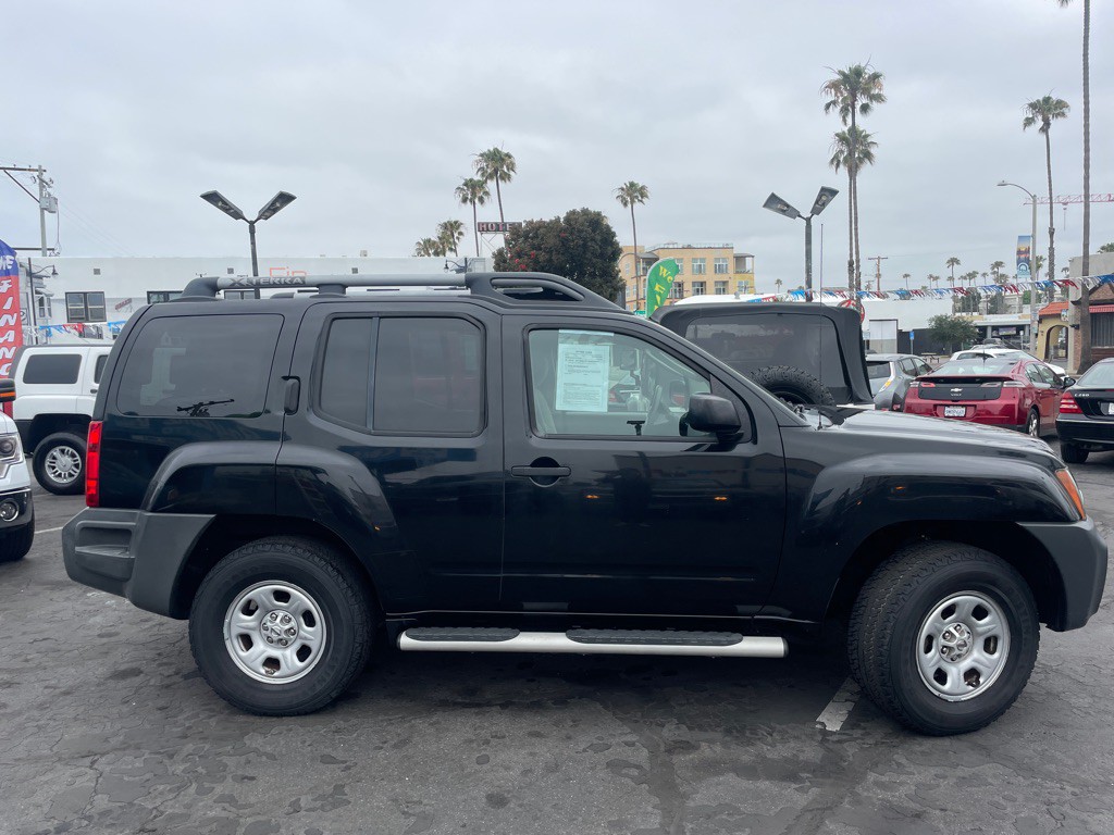 2012 Nissan Xterra Image 4