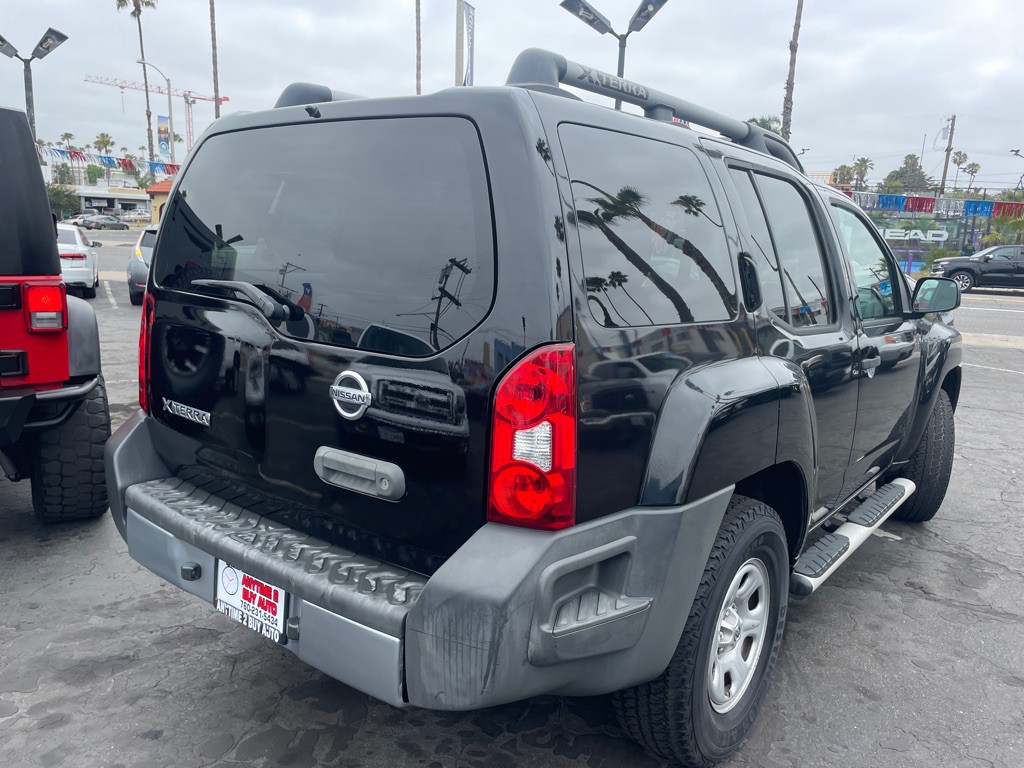 2012 Nissan Xterra Image 5