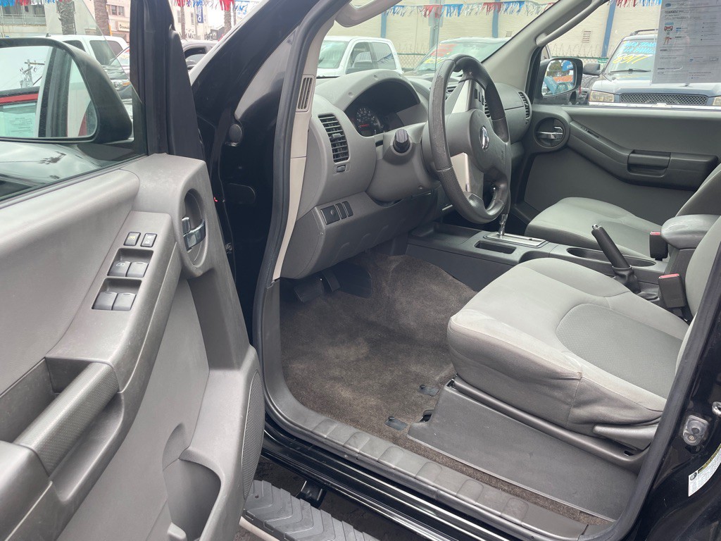 2012 Nissan Xterra Image 14