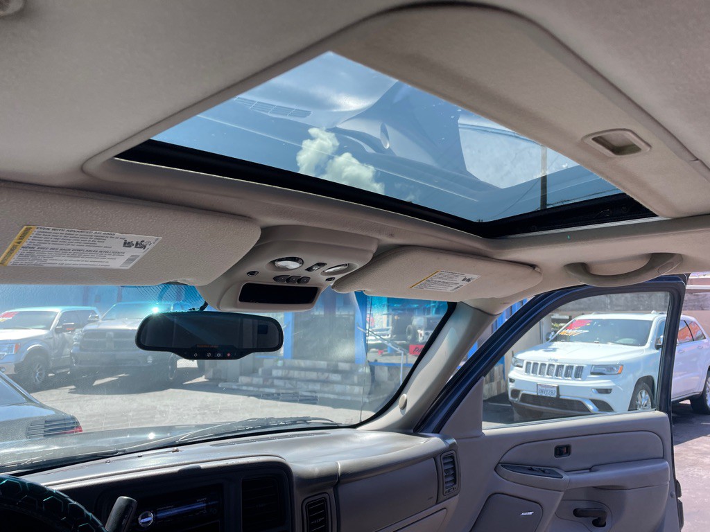2006 Chevrolet Avalanche Image 15