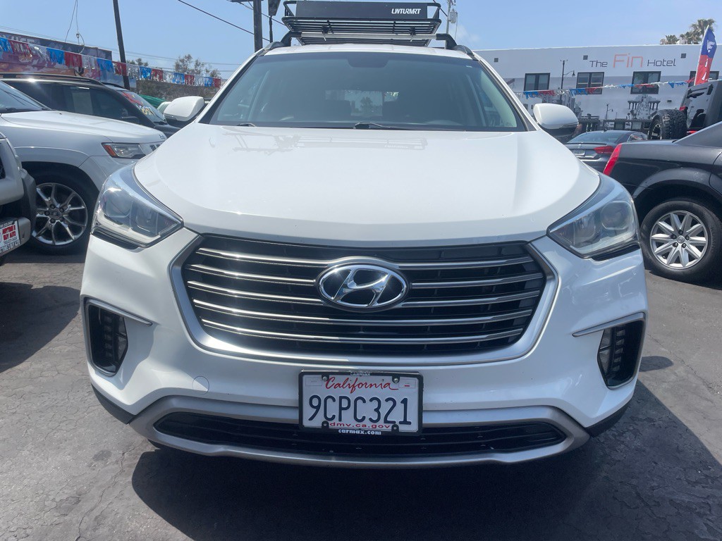 2017 Hyundai Santa Fe Image 7